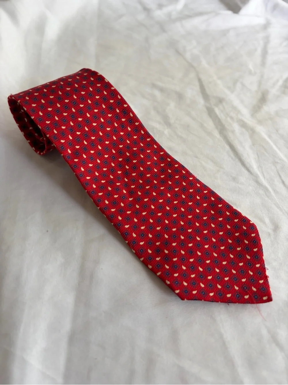 Tommy Hilfiger Red Micro-Pattern Men's Tie
